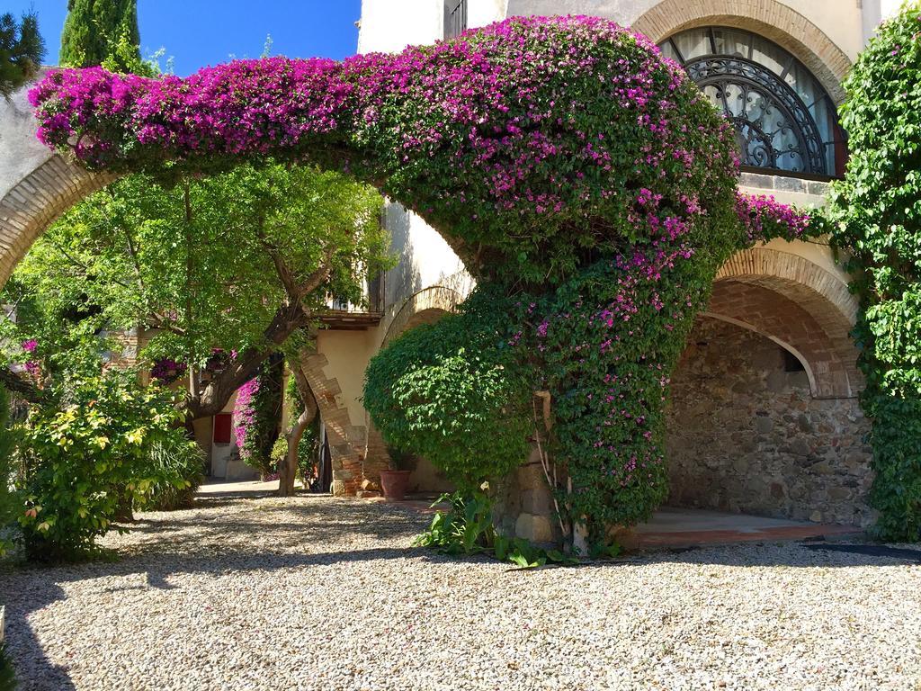 Apartaments Can Gibert Castello  D'Empuries Exteriör bild