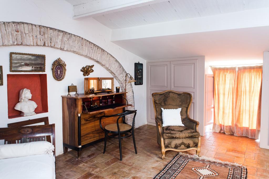 Apartaments Can Gibert Castello  D'Empuries Exteriör bild