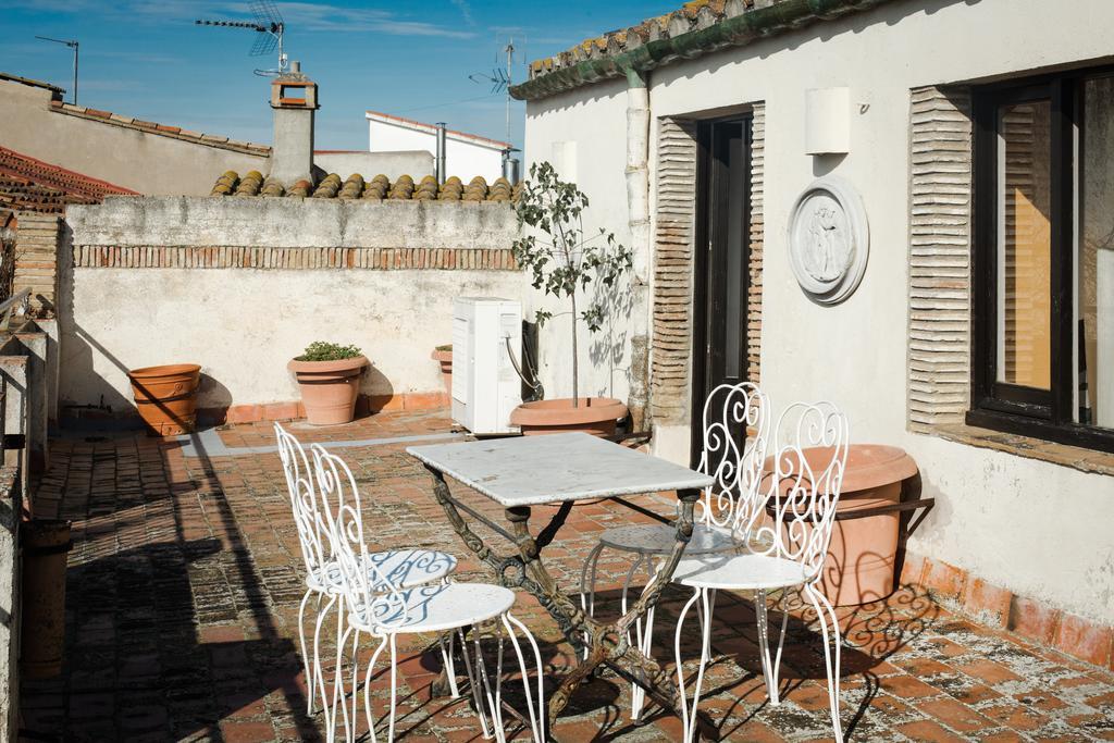 Apartaments Can Gibert Castello  D'Empuries Exteriör bild