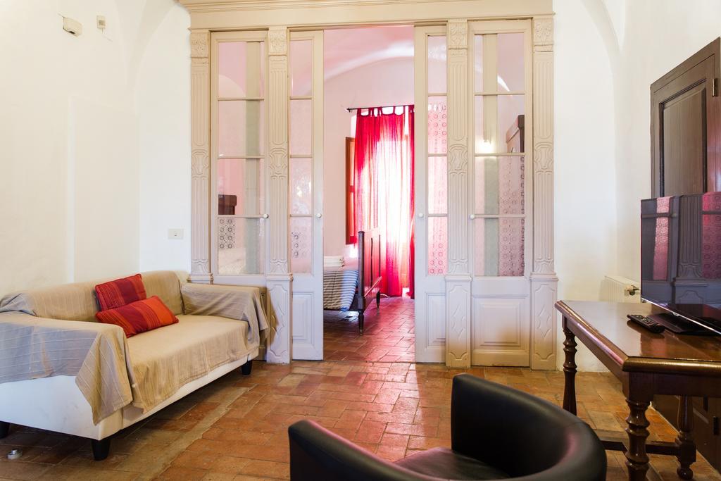 Apartaments Can Gibert Castello  D'Empuries Exteriör bild